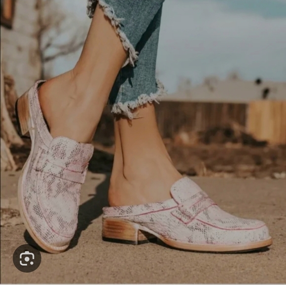 Freebird By Steven Monalisa Pink Snakeskin Leather Loafers Mules Slides Shoes 7 - Picture 1 of 7
